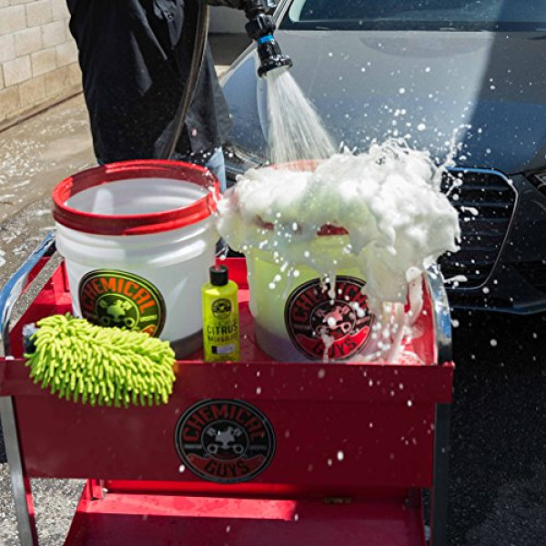 Chemical Guys CWS 301 Citrus Wash and Gloss Concentrated Car Wash 1 Gal