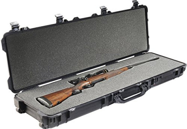 Pelican 1750 Rifle Case With Foam (Desert Tan)